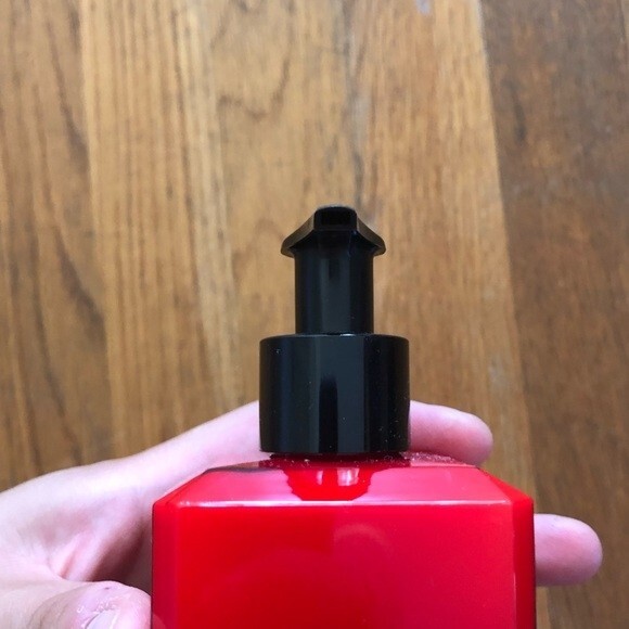 VICTORIA'S SECRET Lotion Scent Bombshell Intense - Picture 4 of 4